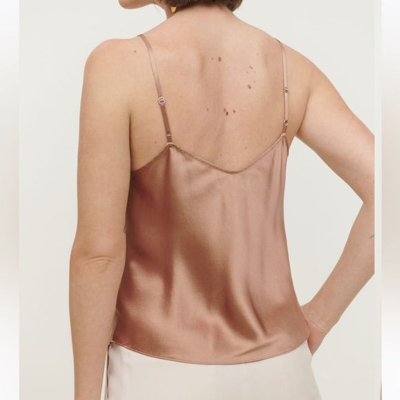 NWOT Reformation Teddy Silk top - Picture 2 of 6